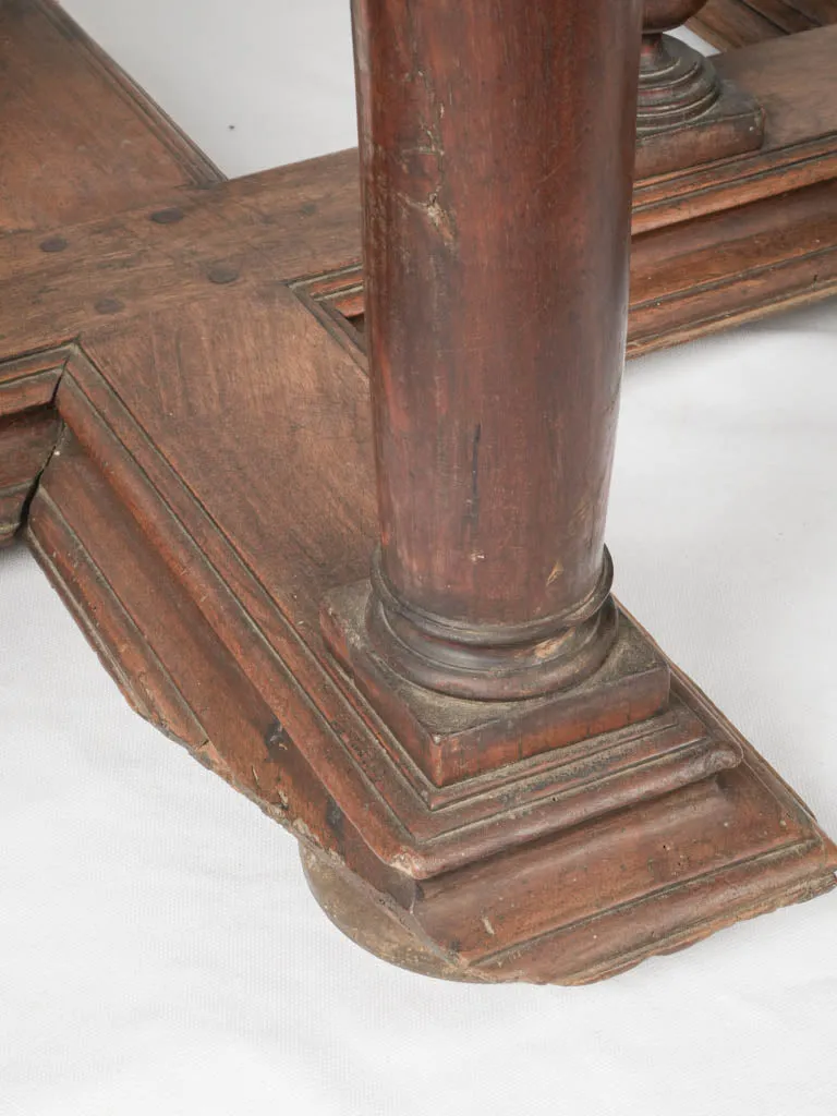 17th-century Gothic walnut table from Burgundy