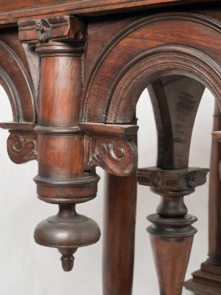 17th-century Gothic walnut table from Burgundy