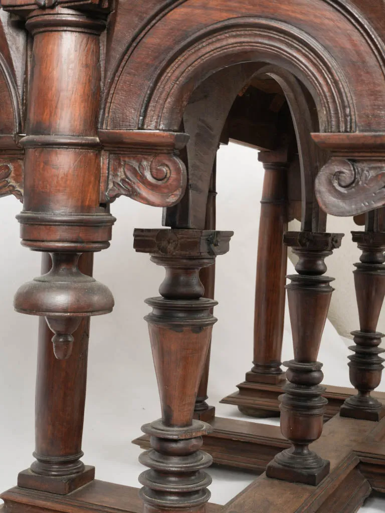 17th-century Gothic walnut table from Burgundy