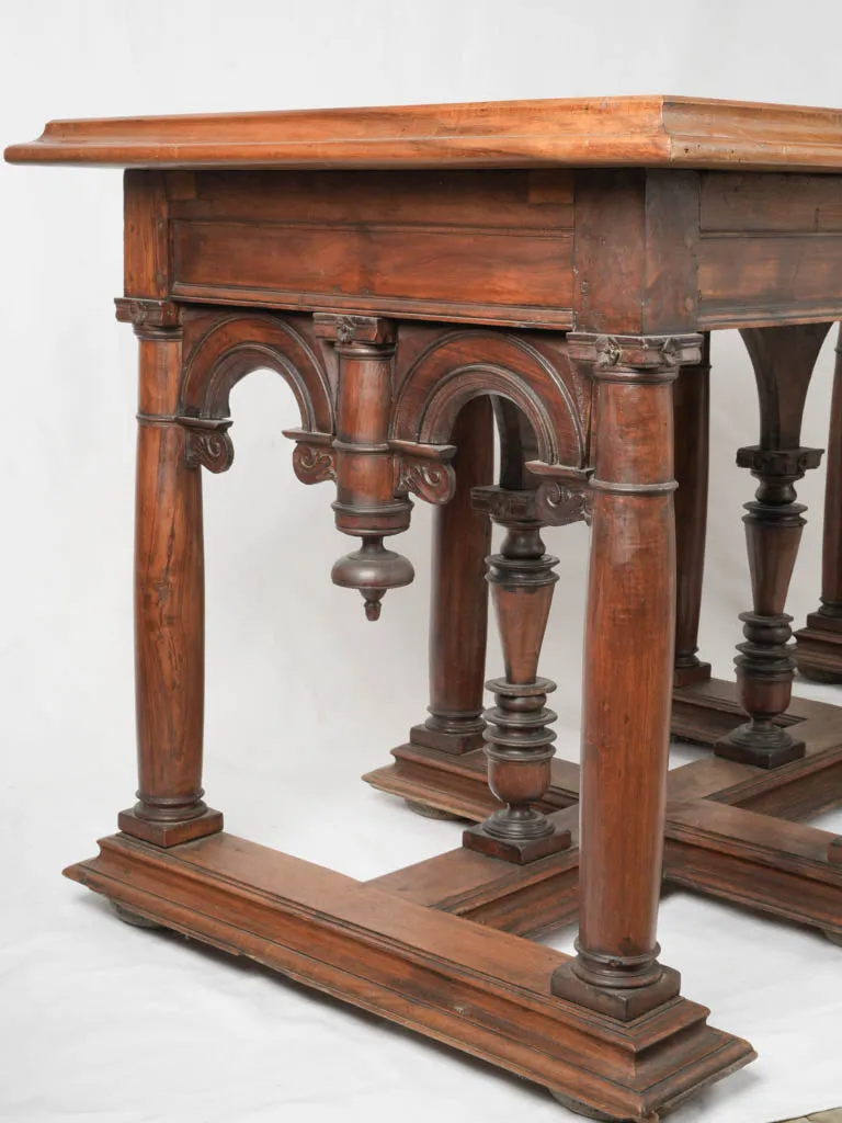 17th-century Gothic walnut table from Burgundy