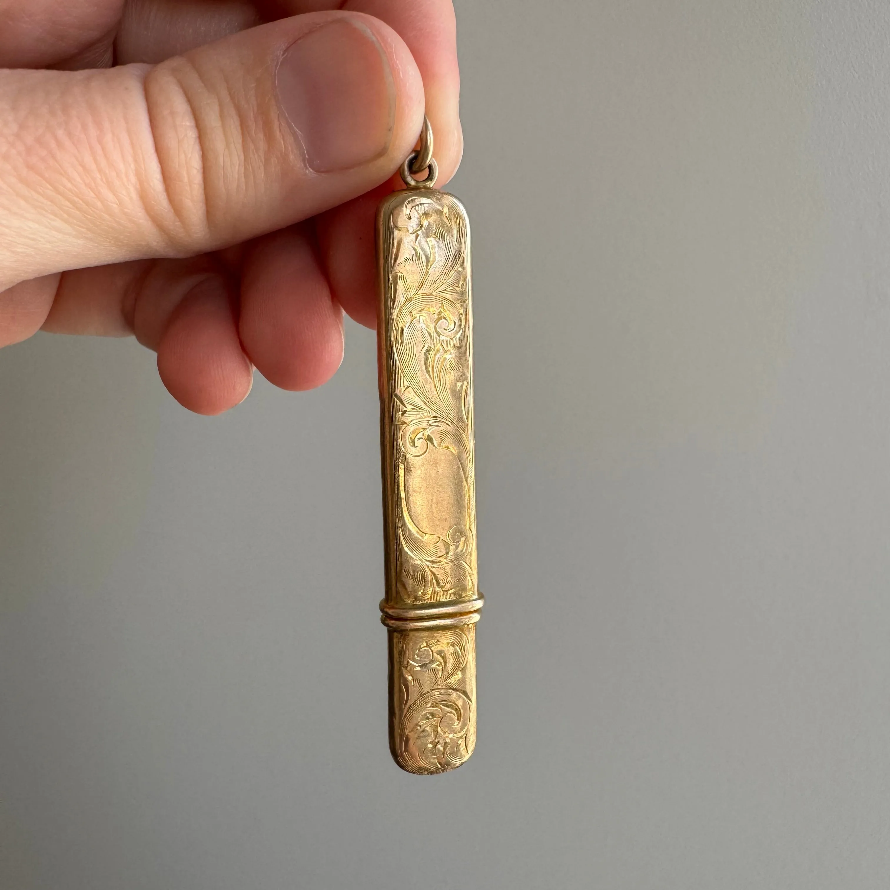 A N T I Q U E // ready to write / 10k yellow gold chatelaine pencil case / a pendant