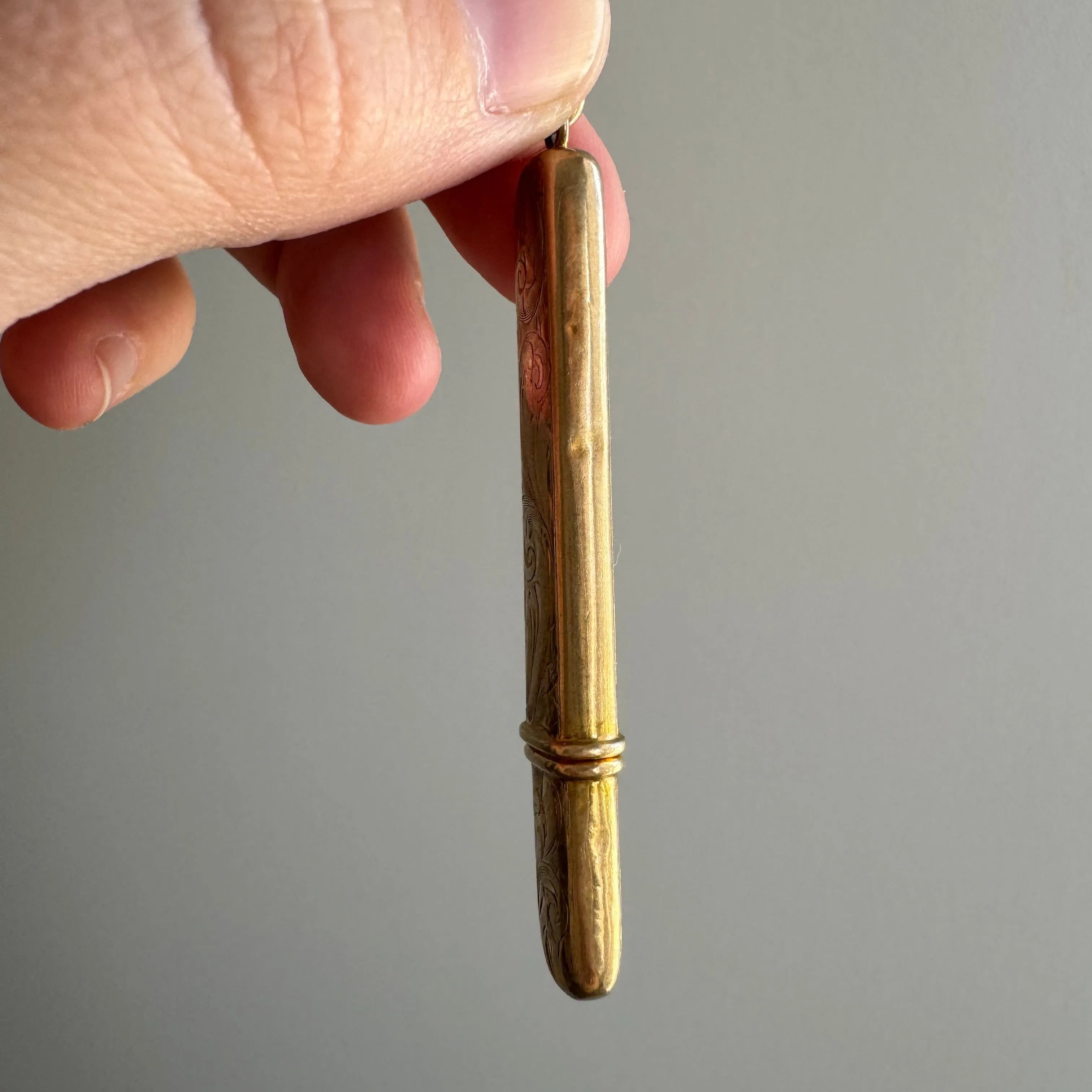 A N T I Q U E // ready to write / 10k yellow gold chatelaine pencil case / a pendant