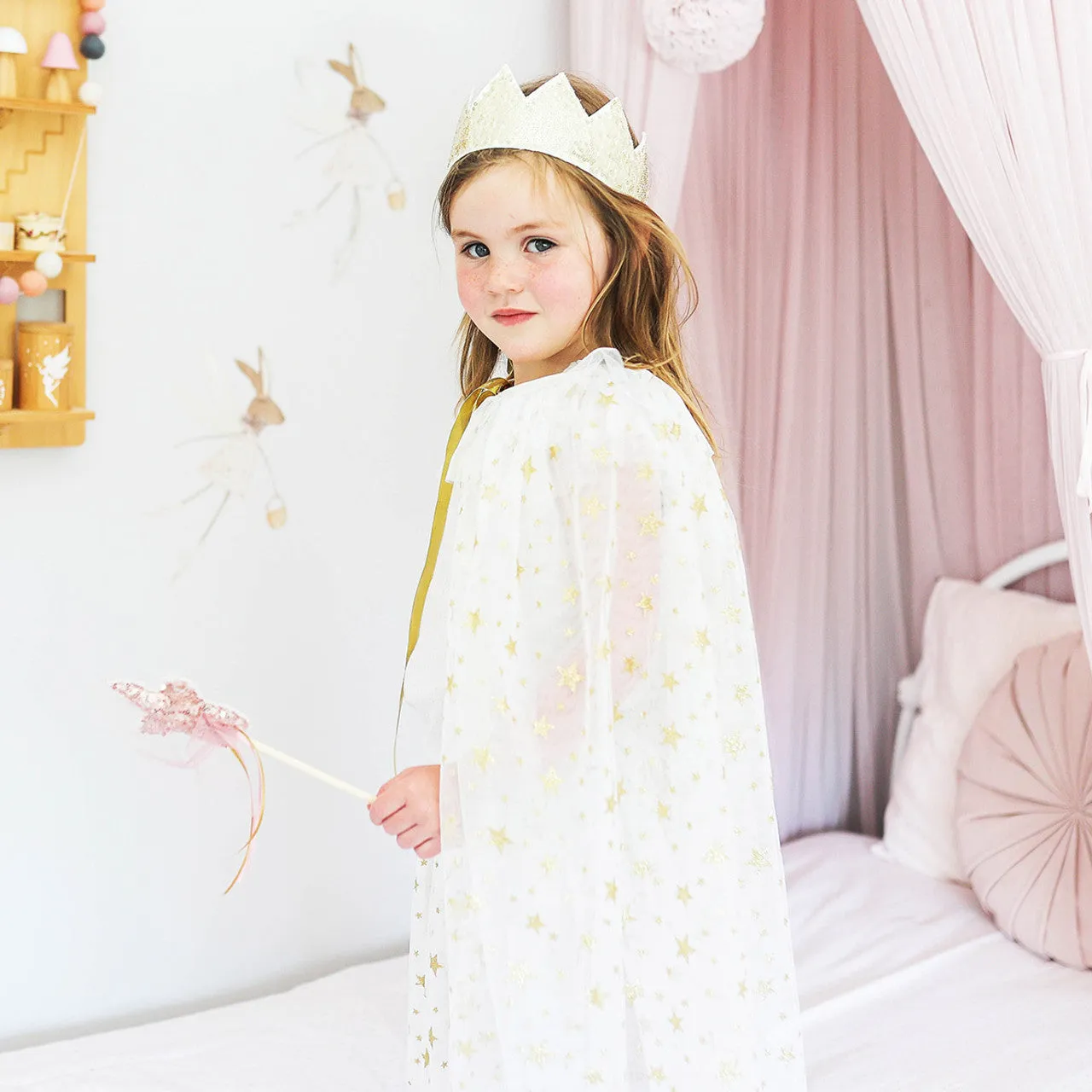 Alimrose Cape | Ivory Gold Star