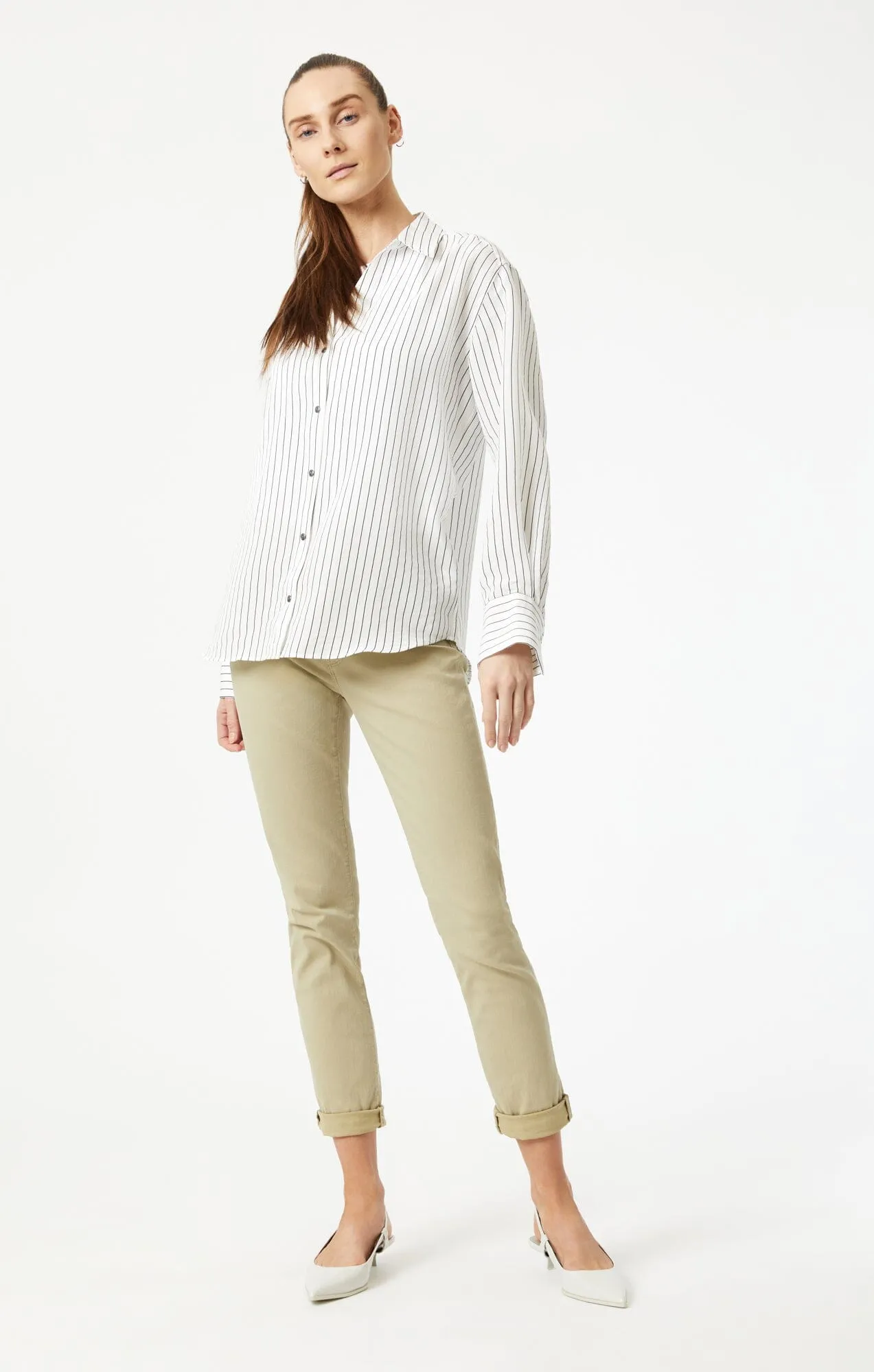 BUTTON-UP LONG SLEEVE SHIRT IN BLACK STRIPE