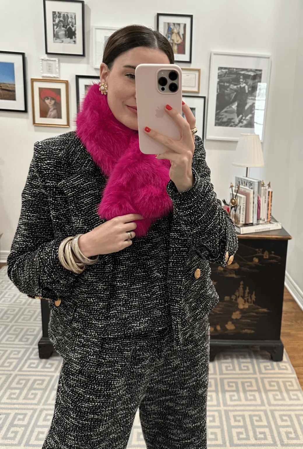 Faux Fox Collar - Hot Pink