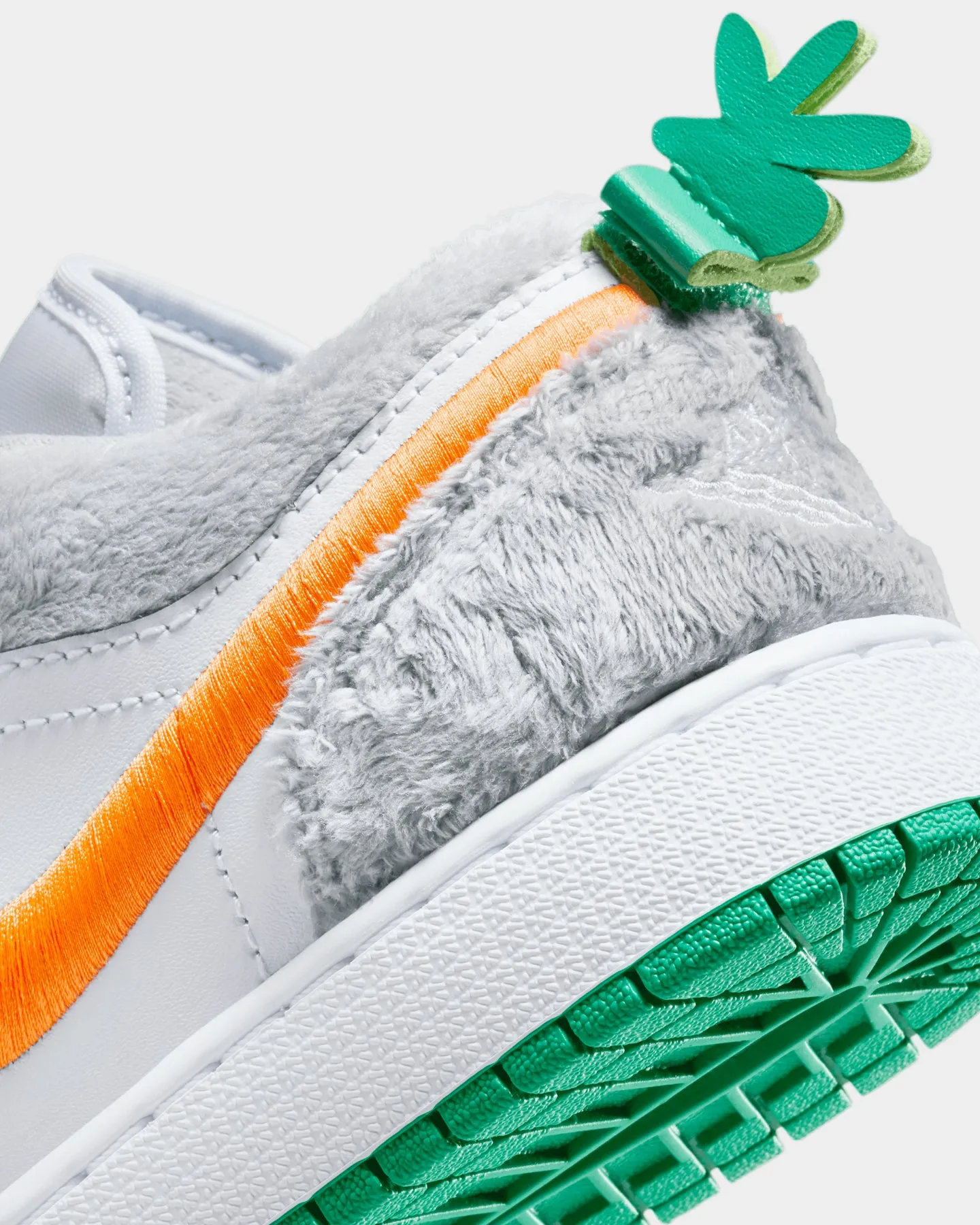 Jordan Kids' Air Jordan 1 Low SE (GS) "Rabbit" Light Smoke Grey/Total Orange/White/Stadium Green