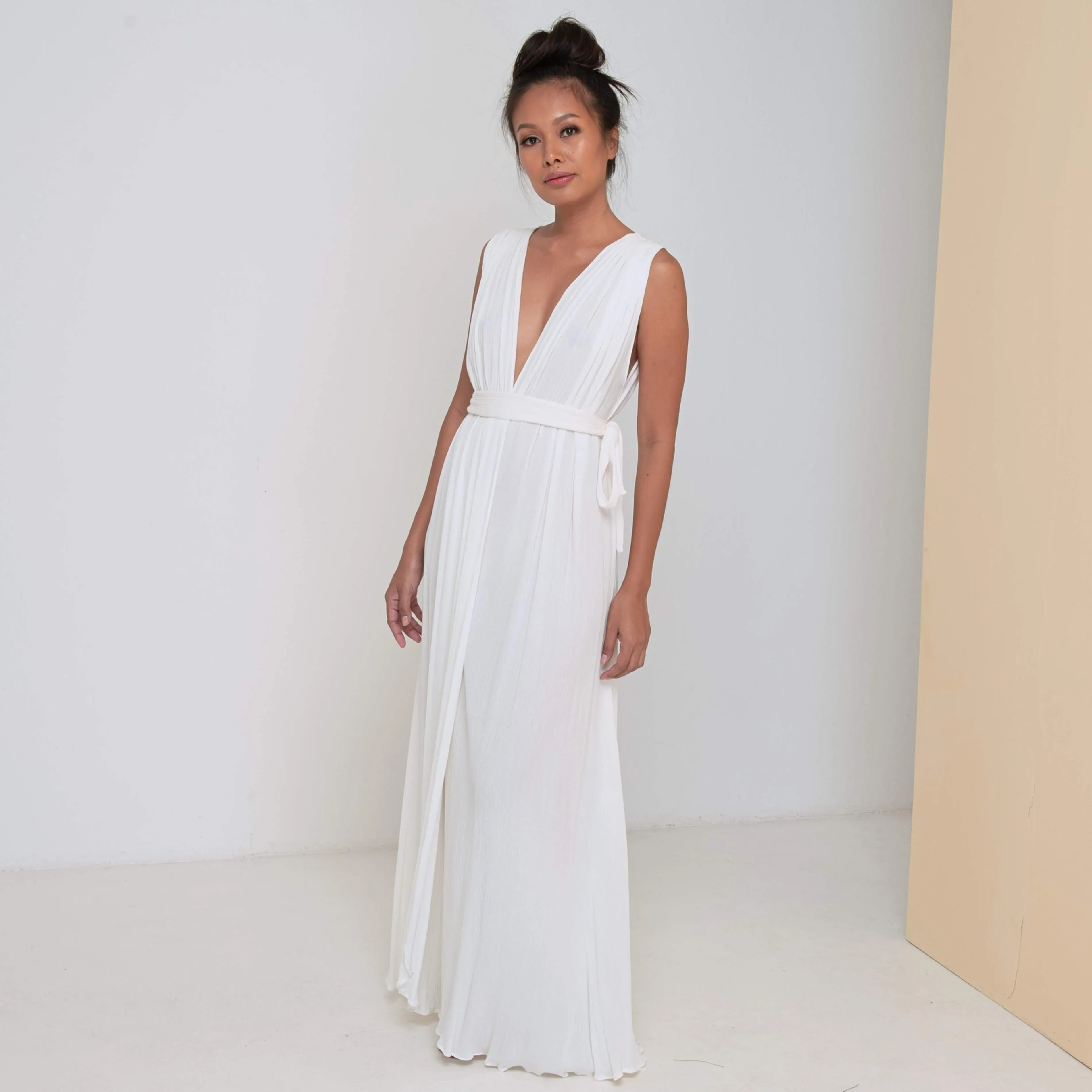 LONG CRISS CROSS DRESS - Crinkled Rayon | Off White