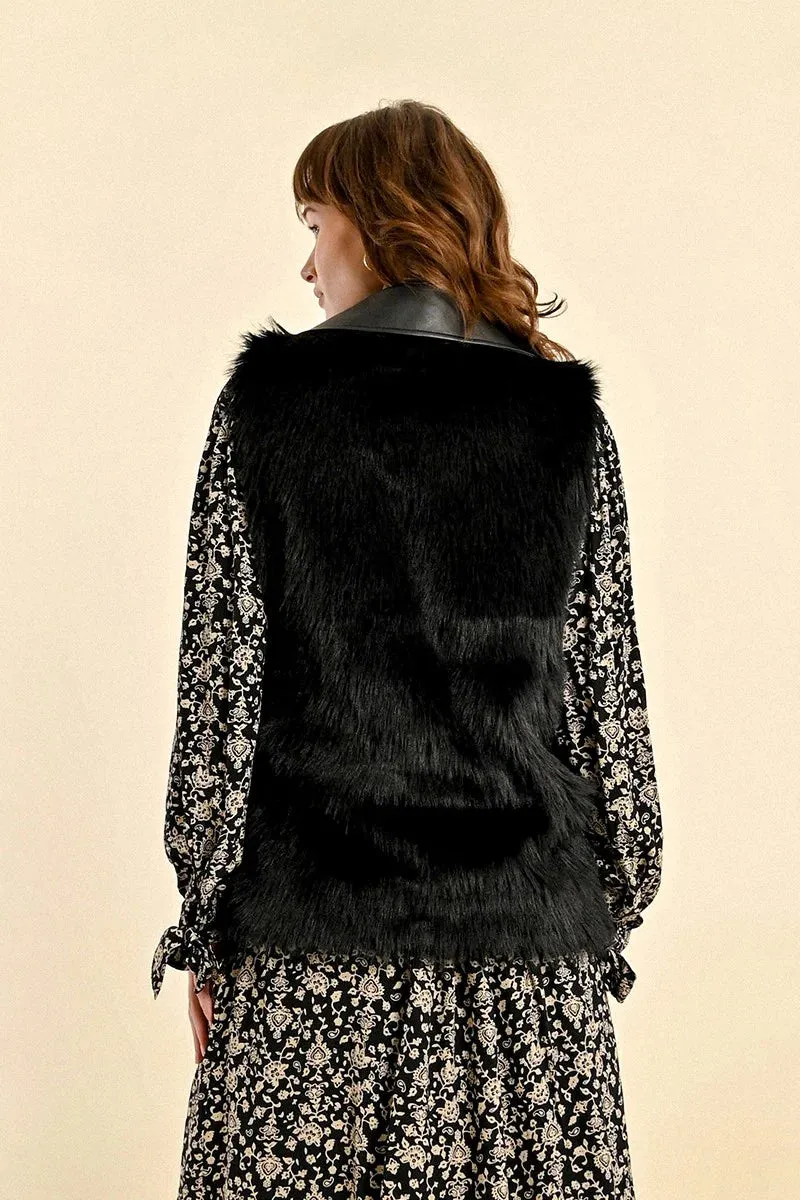 Molly Bracken Black Faux Fur Sleeveless Jacket