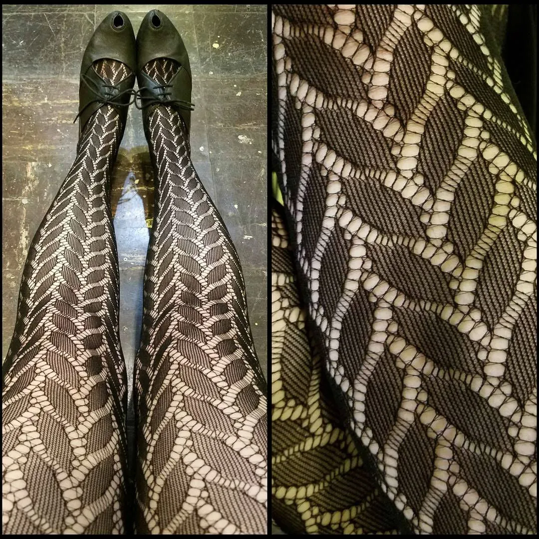 Plaited Lace Tights