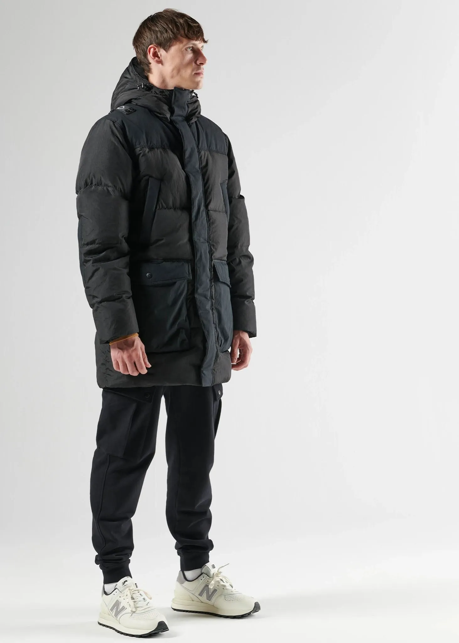 Recoil down coat parka - black