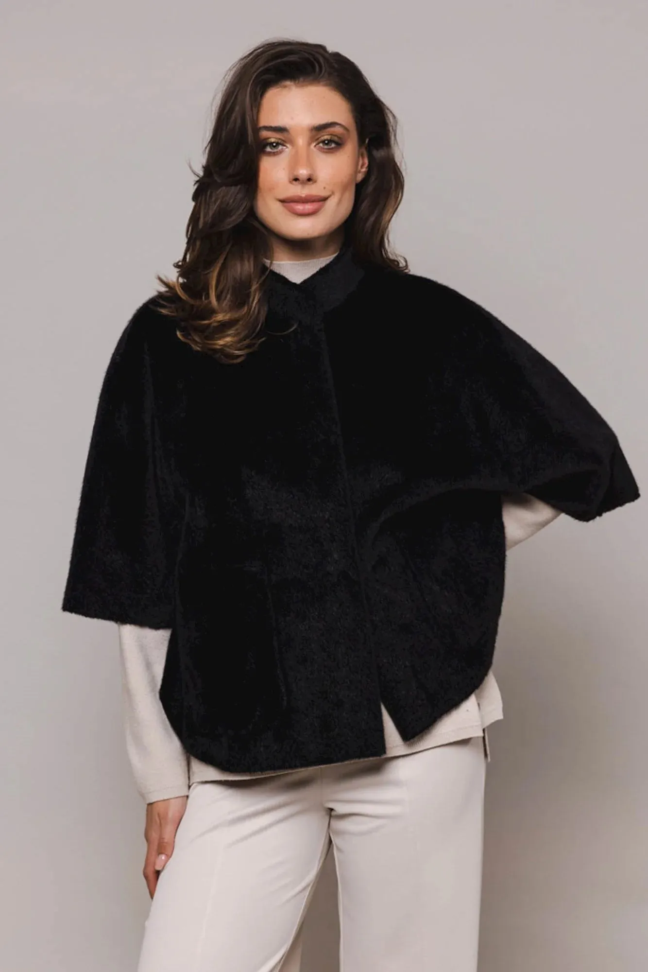 RINO & PELLE DEWI FAUX FUR CAPE IN BLACK