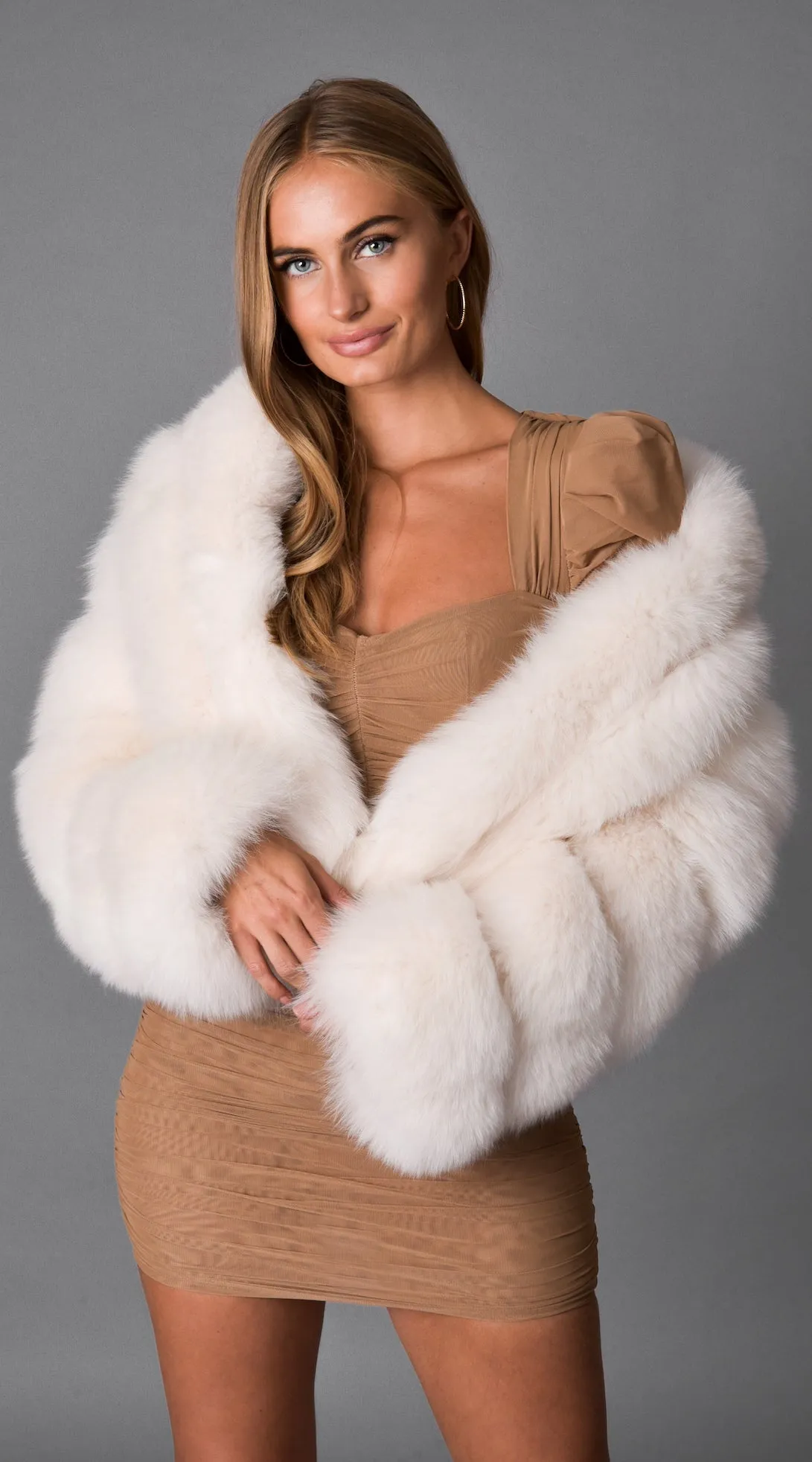 Supreme Luxy  Fox Fur Collared Coat - Coconut White