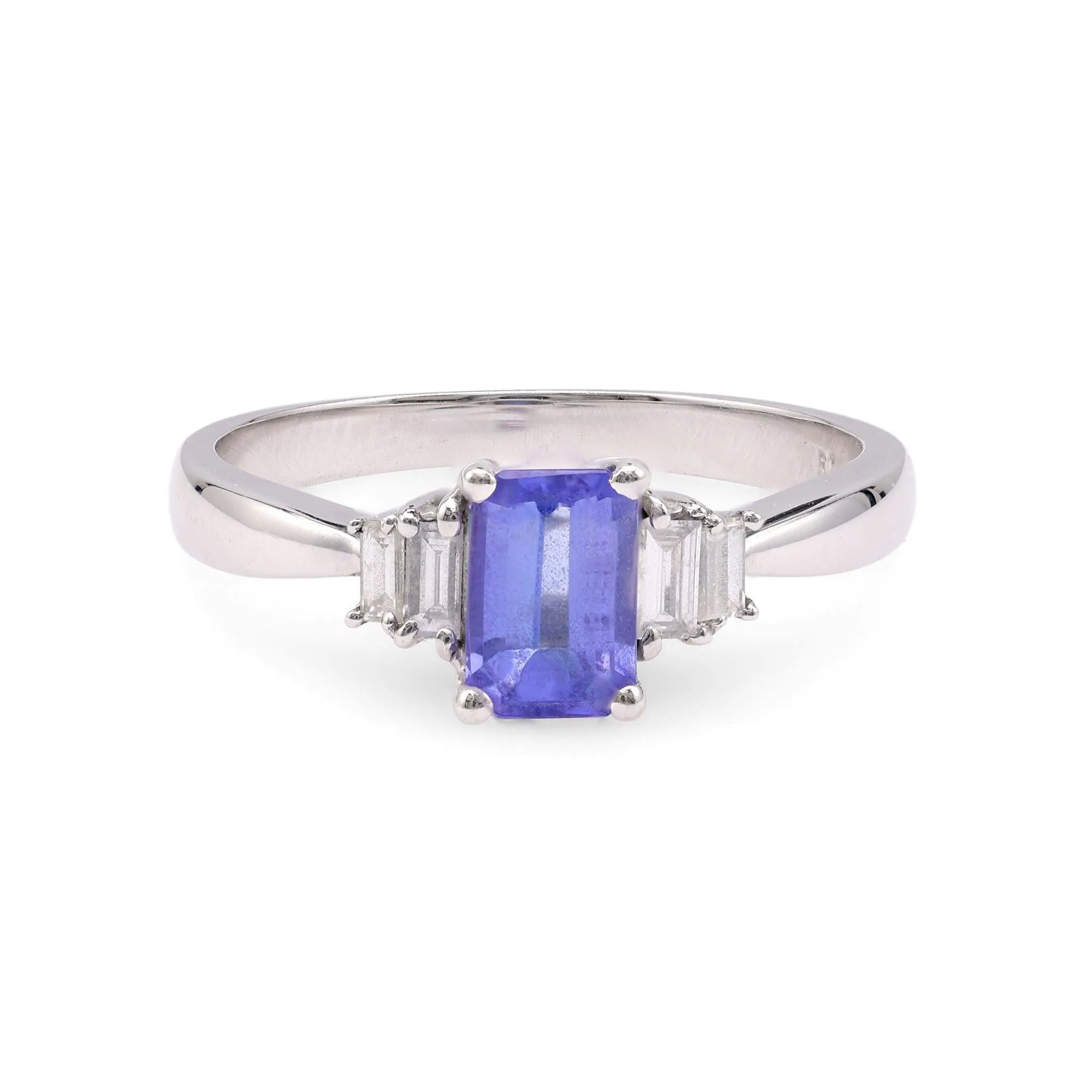 Tanzanite Diamond 18k White Gold Ring