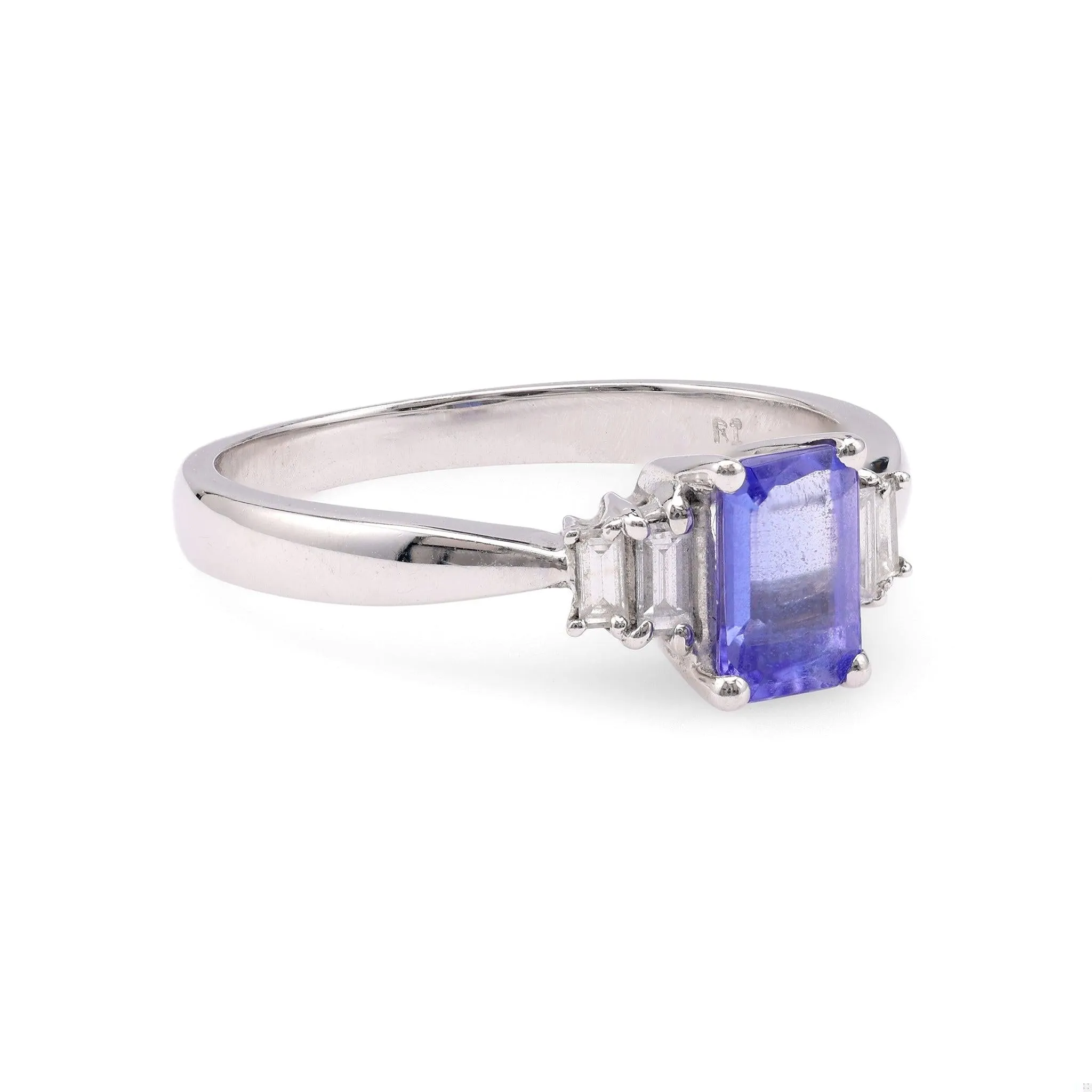 Tanzanite Diamond 18k White Gold Ring