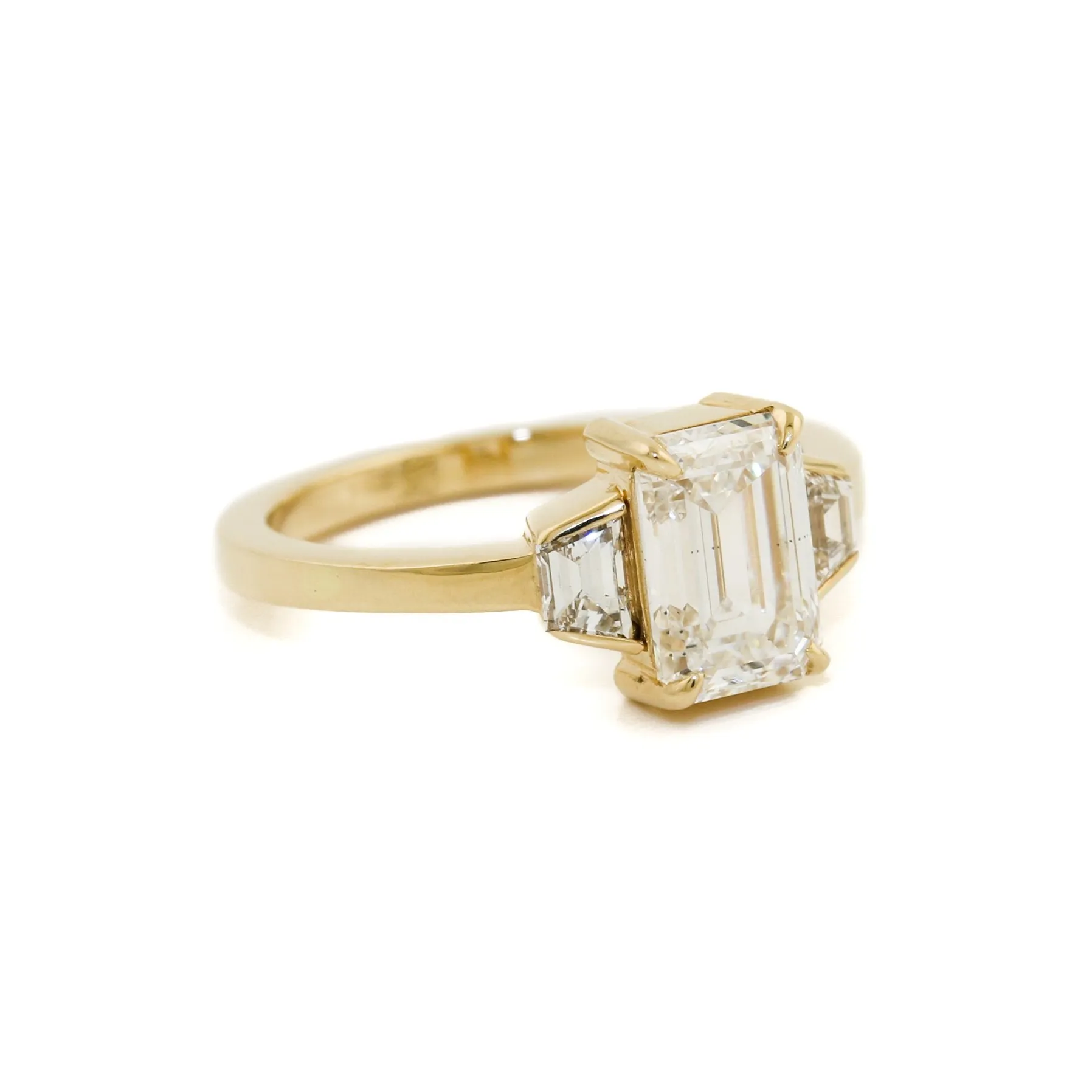 The Eva 14K Gold Diamond Ring